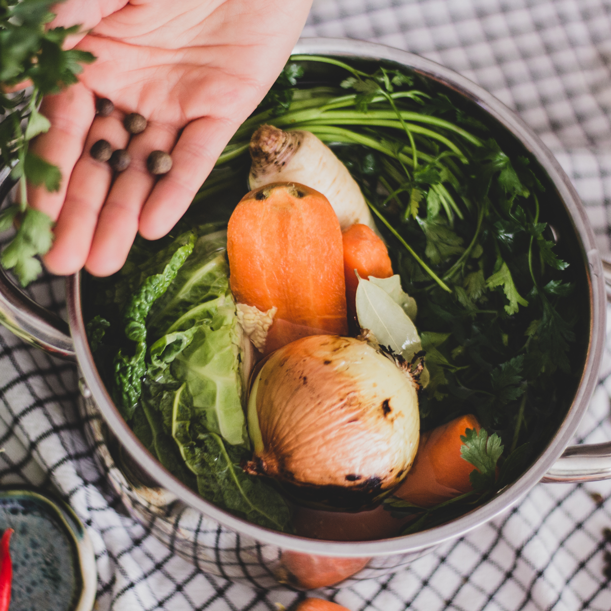 Magazyn Biogo - Ro_slinka_cieknie - zmieniajzbiogo.pl Magazyn Biogo - Łatwy, smaczny, oryginalny - zmieniajzbiogo.pl