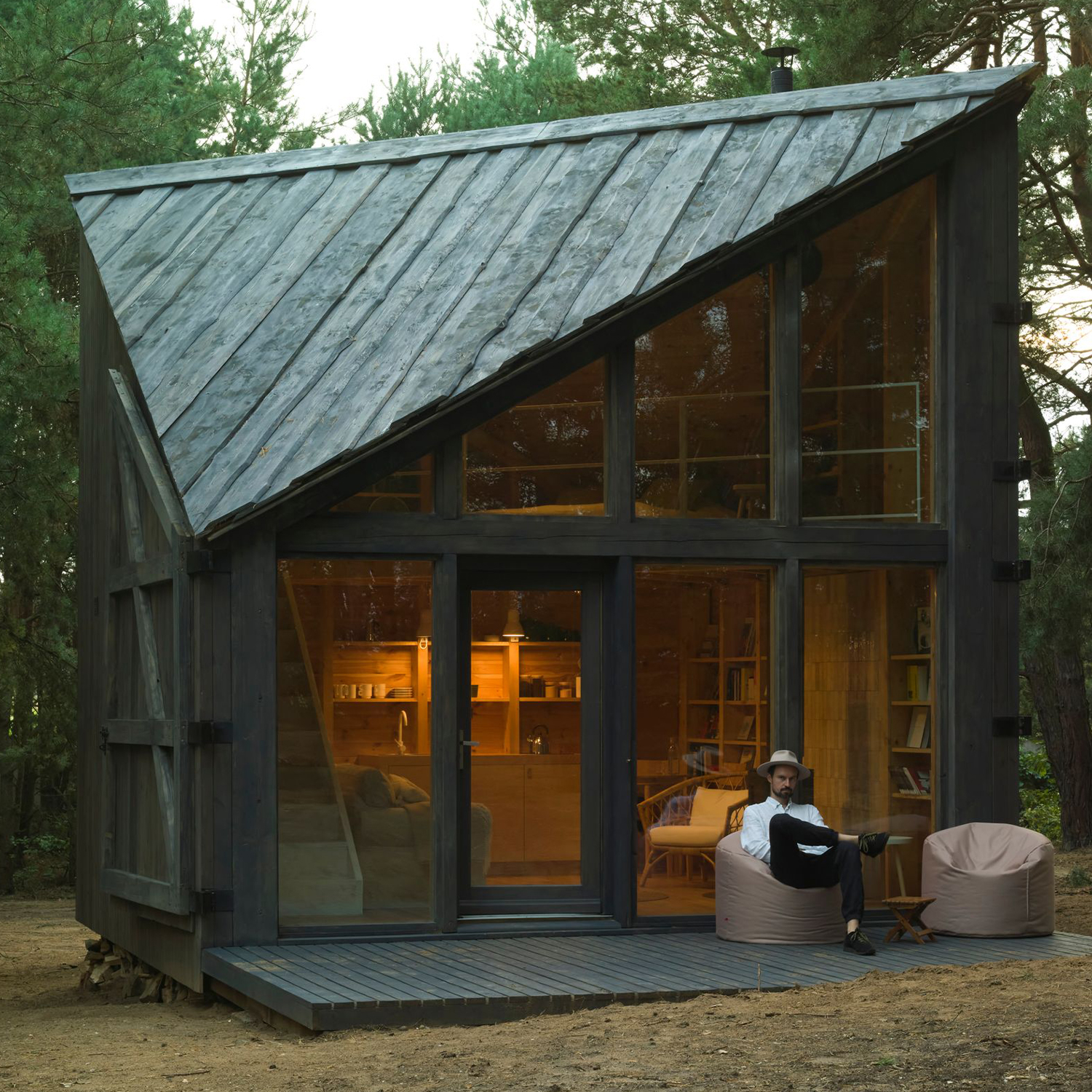 Magazyn Biogo - Artbook Cabin - zmieniajzbiogo.pl Magazyn Biogo - 10 domków w typie slow life – gdzie pojechać na wakacje? - zmieniajzbiogo.pl