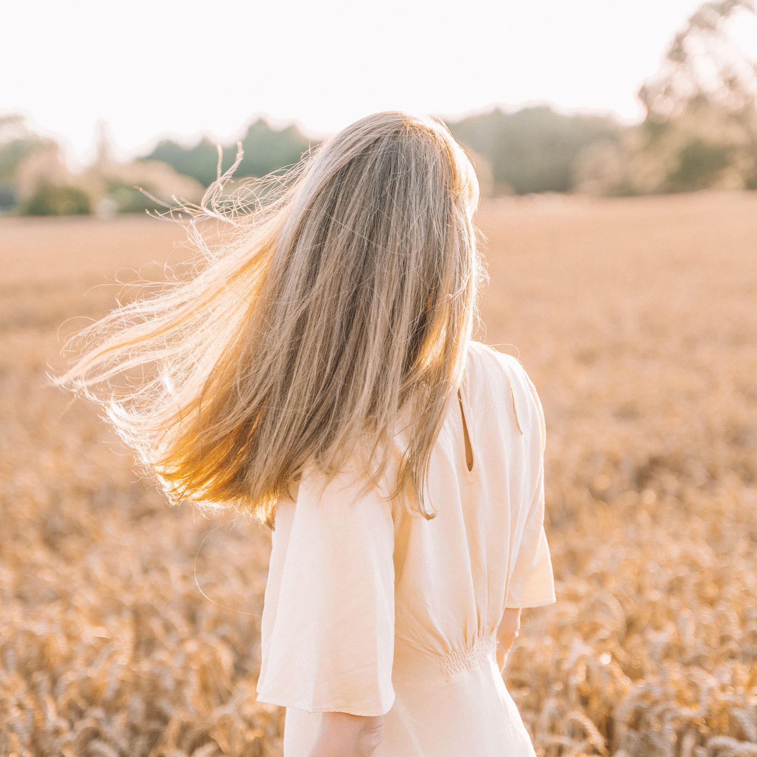 Magazyn Biogo - Bądź świadoma swojego umysłu - zmieniajzbiogo.pl Magazyn Biogo - Jak przezwyciężyć swoje kompleksy? - zmieniajzbiogo.pl